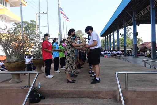 LINE_ALBUM_�Թ�աѺ �.6_������_101