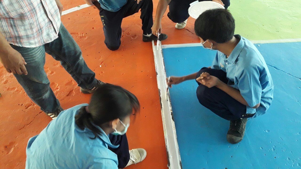 �Ե��������ѵù�_������_0003